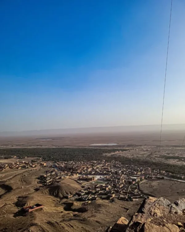Désert et dunes de Zagora au coucher du soleil