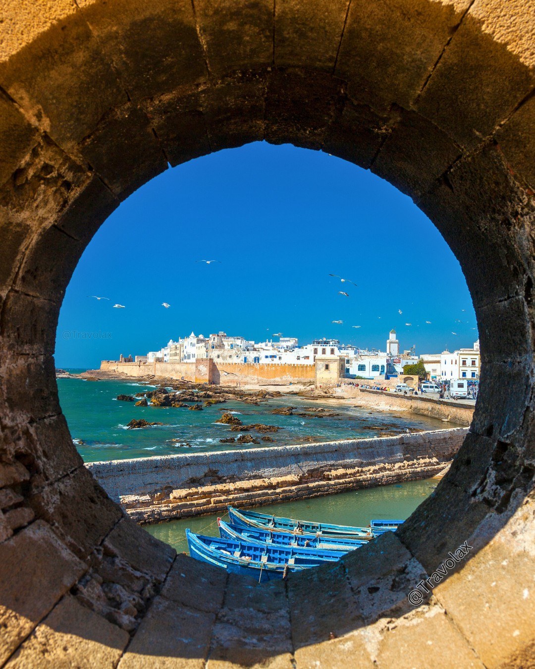 Port d'Essaouira et ses bateaux bleus
