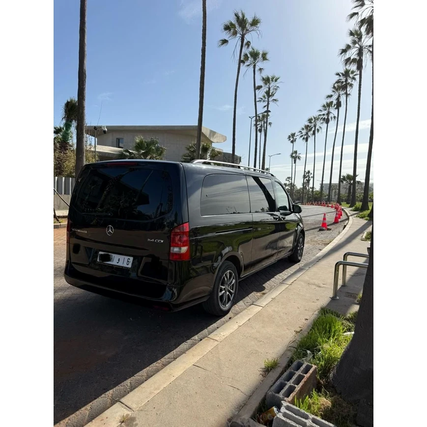 Private transfer arriving at Marrakech city centre hotel