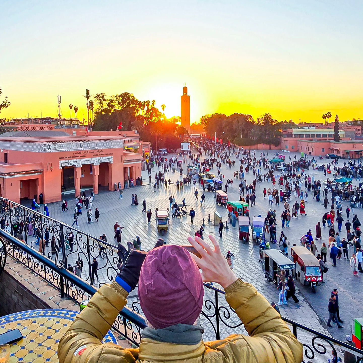 Plaza Jemaa el-Fna de Marrakech al atardecer