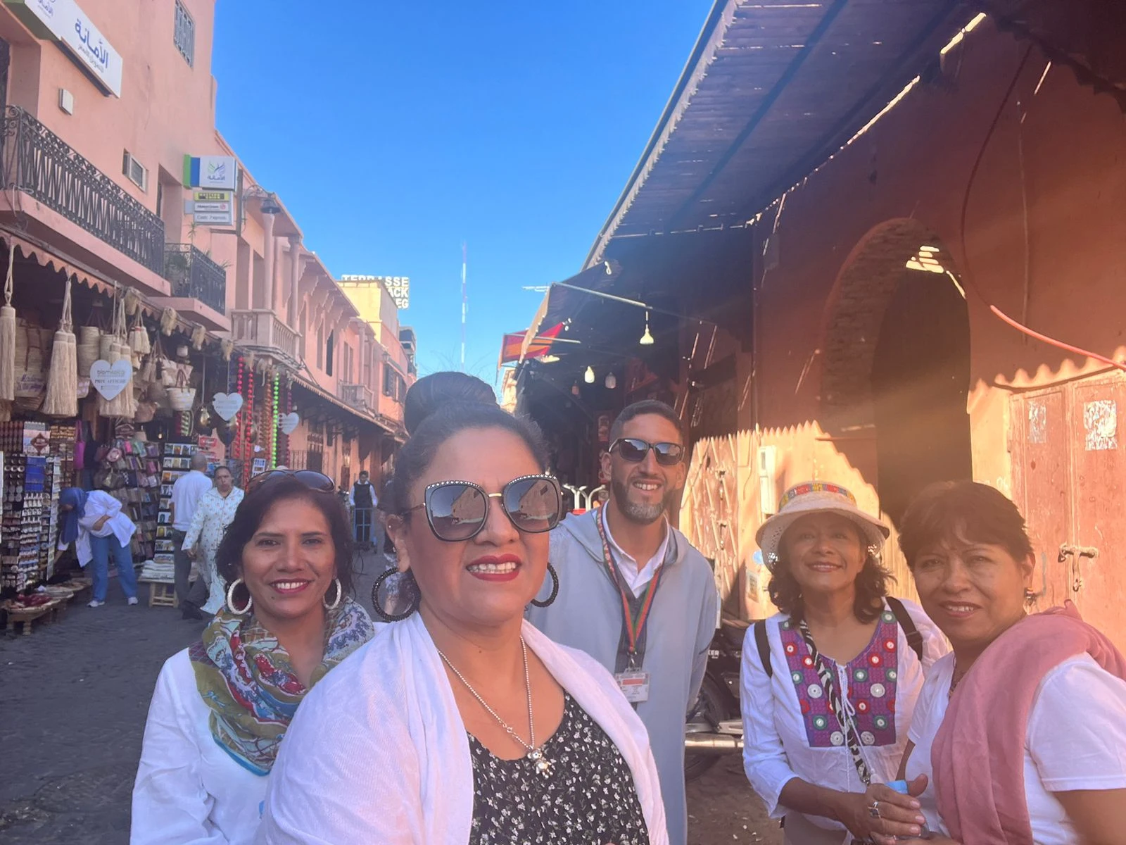 Viajeras en solitario descubriendo Marruecos con seguridad