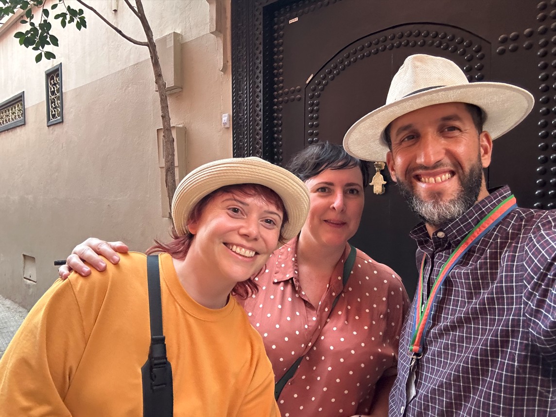 Licensed guide Mouhssine ELIOUJ with visitors outside Riad O Marrakech Bab Doukkala