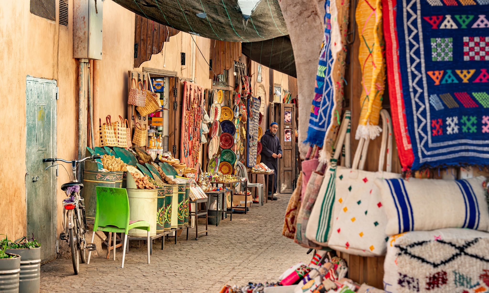 Rue Riad Zitoun el Kedim, the pedestrian street linking Jemaa el-Fna to the palaces